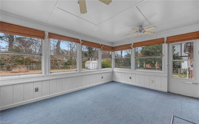 17 Cale CIR, Newport News, VA 23606