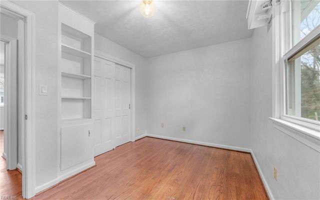 17 Cale CIR, Newport News, VA 23606