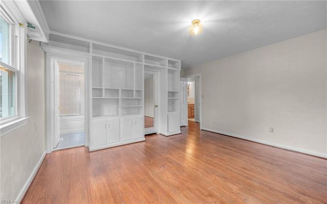 17 Cale CIR, Newport News, VA 23606