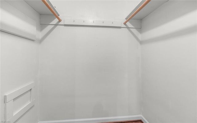 17 Cale CIR, Newport News, VA 23606