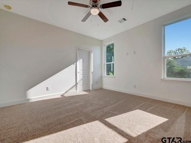 345 EDGEWATER DRIVE, Livingston, TX 77351
