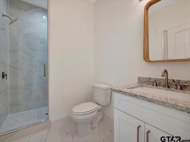 345 EDGEWATER DRIVE, Livingston, TX 77351