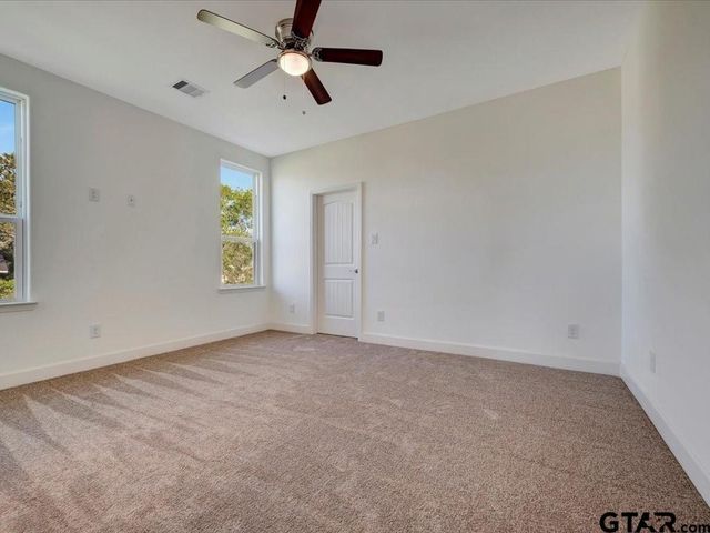 345 EDGEWATER DRIVE, Livingston, TX 77351