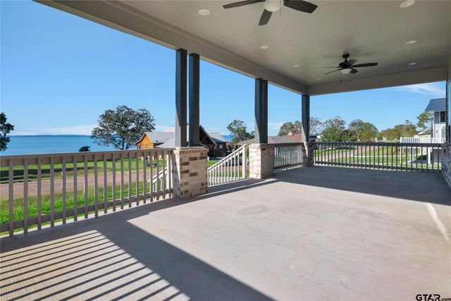 345 EDGEWATER DRIVE, Livingston, TX 77351