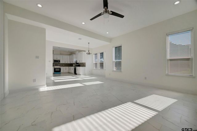 345 EDGEWATER DRIVE, Livingston, TX 77351