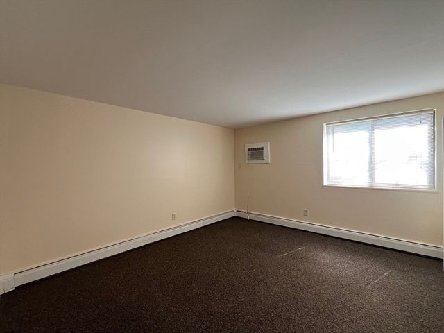 33 Paul Street 33-14, Newton, MA 02459