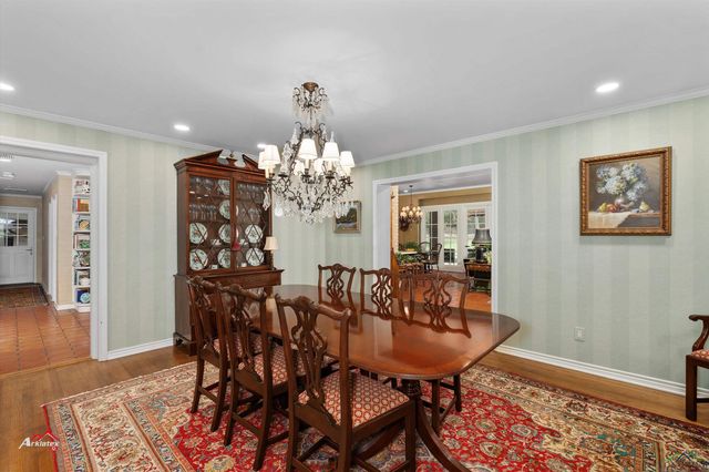 708 Richardson Lane, Henderson, TX 75654