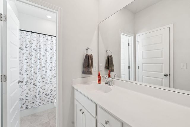 153 Country Gate Lane, Summerville, SC 29485