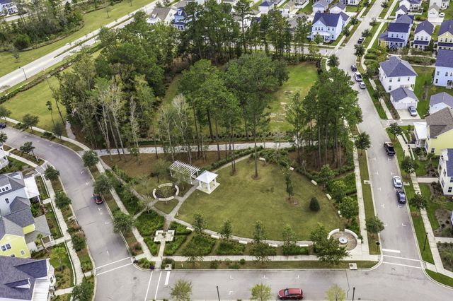 153 Country Gate Lane, Summerville, SC 29485