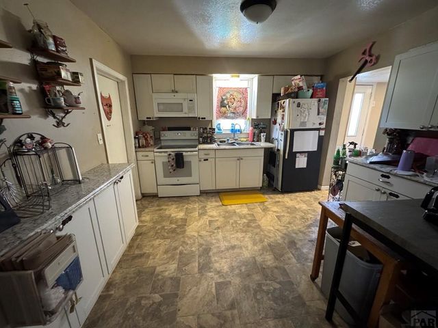 1023 E 6th St, Pueblo, CO 81001