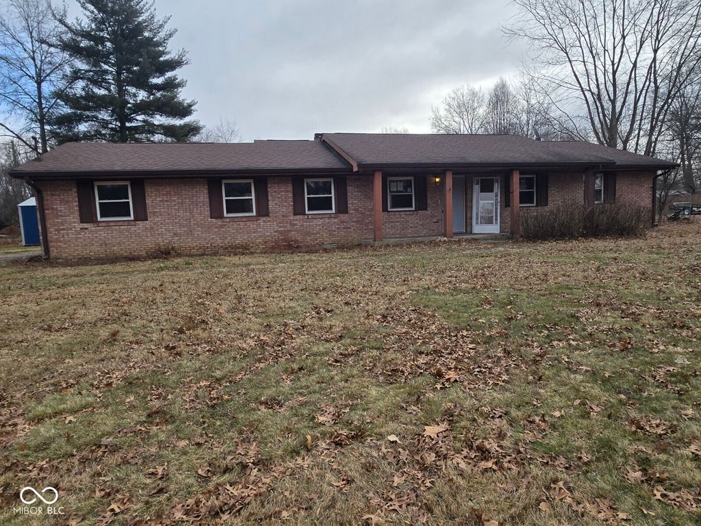 3687 N Countryside Street, Terre Haute, IN 47803