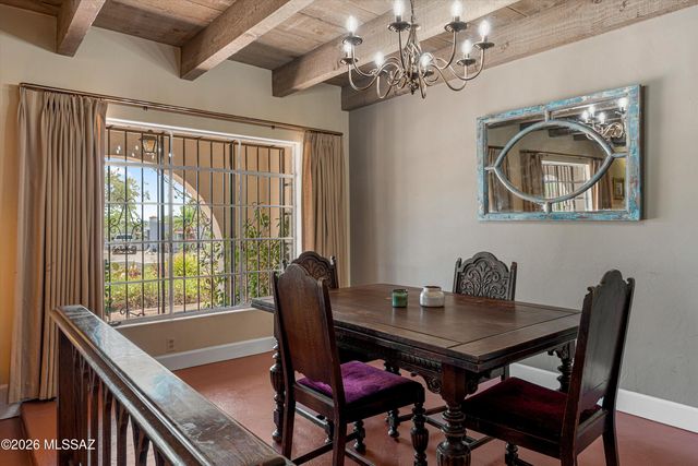 932 W San Martin Drive, Tucson, AZ 85704