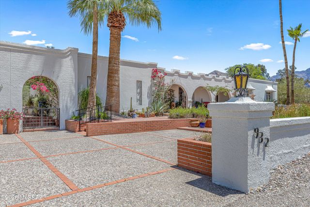 932 W San Martin Drive, Tucson, AZ 85704