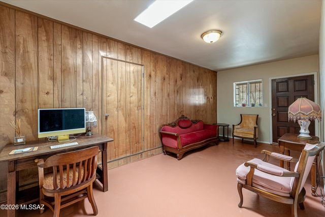 932 W San Martin Drive, Tucson, AZ 85704