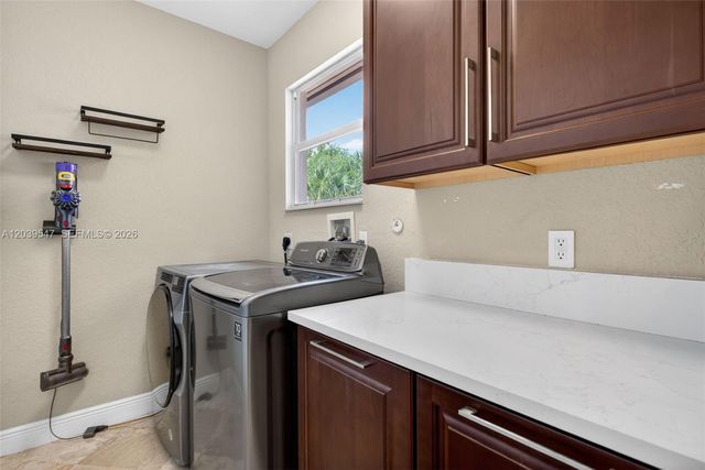 4907 Cypress Way, Coconut Creek, FL 33073