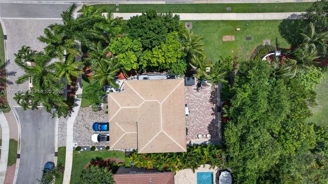 4907 Cypress Way, Coconut Creek, FL 33073
