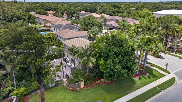 4907 Cypress Way, Coconut Creek, FL 33073