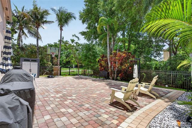 4907 Cypress Way, Coconut Creek, FL 33073
