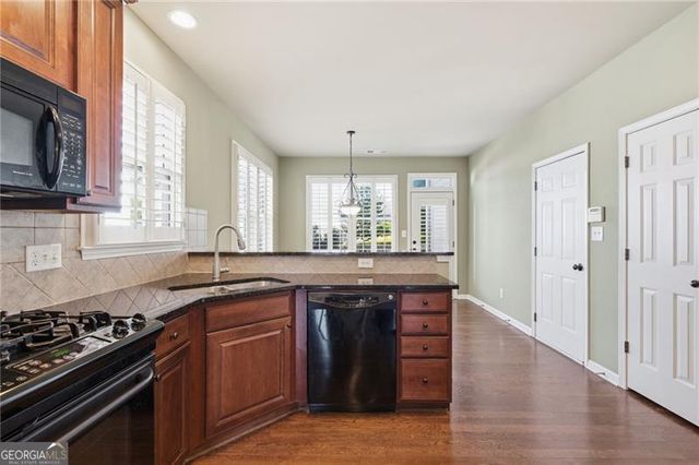 4906 Gathering Place, Suwanee, GA 30024