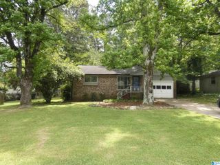 1641 CRESTHILL ROAD, Birmingham, AL 35213