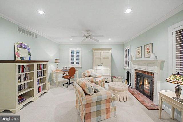 501 MAHONEY DR, Downingtown, PA 19335