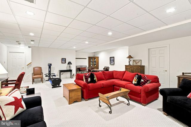 501 MAHONEY DR, Downingtown, PA 19335
