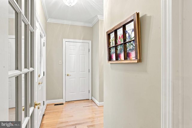 501 MAHONEY DR, Downingtown, PA 19335