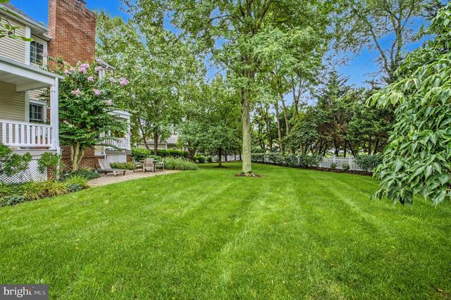 501 MAHONEY DR, Downingtown, PA 19335