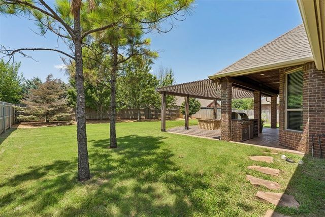 908 Trisha Lane, Norman, OK 73072