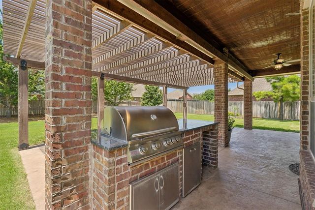 908 Trisha Lane, Norman, OK 73072