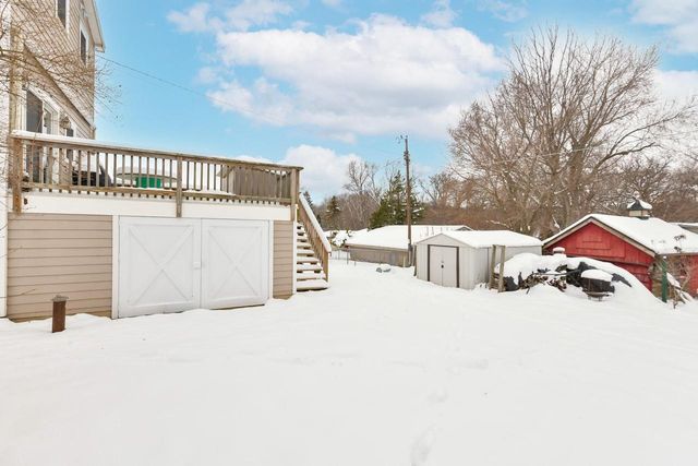 4222 Maple DRIVE, Delavan, WI 53115