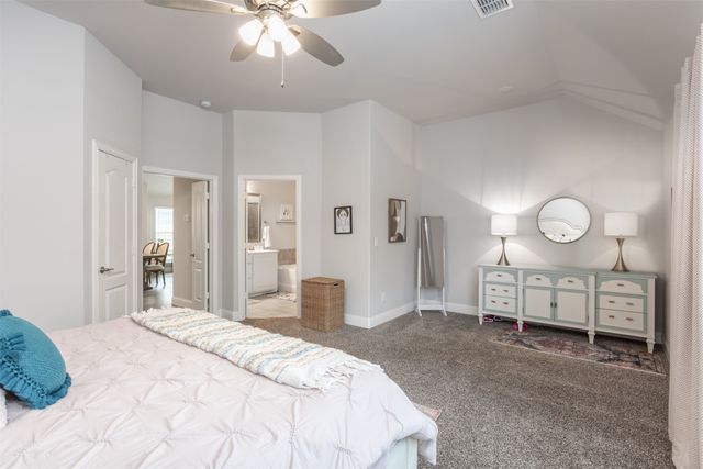 204 Garden Grove Drive, Waxahachie, TX 75165