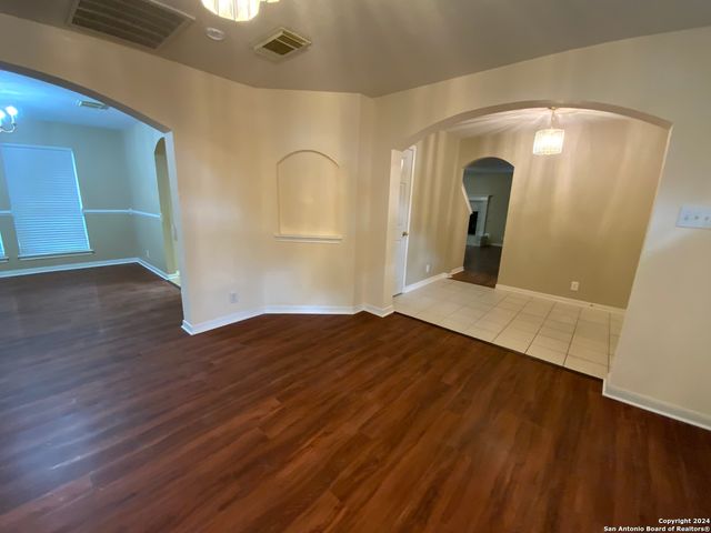 6610 FONTANA PT, San Antonio, TX 78240