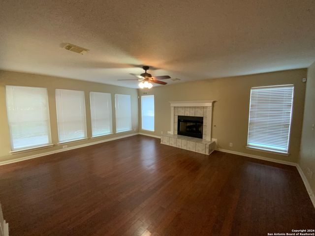 6610 FONTANA PT, San Antonio, TX 78240