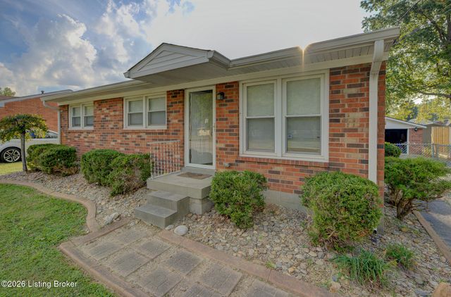 6114 Cooper Chapel Rd, Louisville, KY 40229