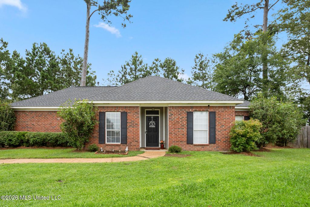 422 Oak Bend, Brandon, MS 39047