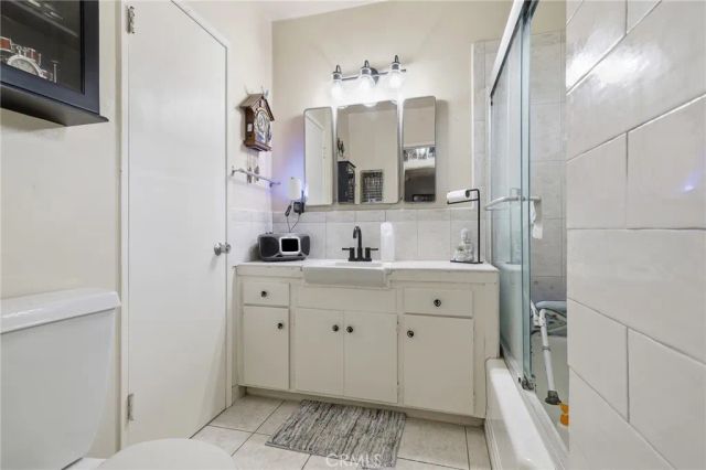 11130 Densmore Avenue, Granada Hills, CA 91344