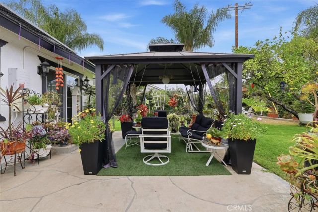11130 Densmore Avenue, Granada Hills, CA 91344