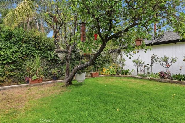 11130 Densmore Avenue, Granada Hills, CA 91344