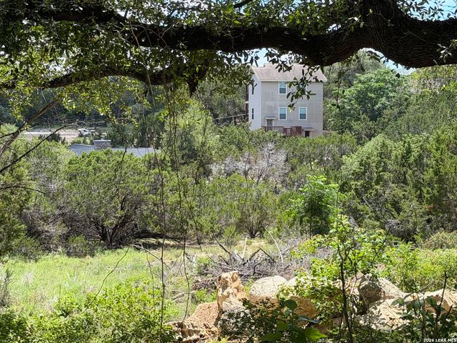 273 Scenic Dr., Canyon Lake, TX 78133
