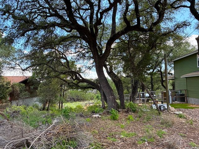 273 Scenic Dr., Canyon Lake, TX 78133