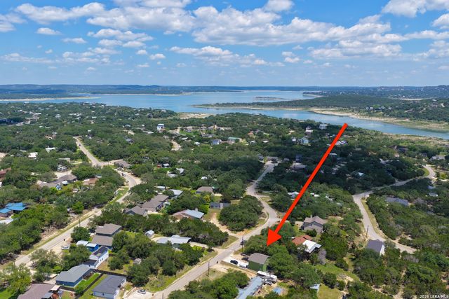273 Scenic Dr., Canyon Lake, TX 78133