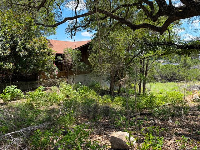 273 Scenic Dr., Canyon Lake, TX 78133