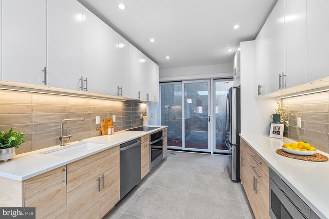 618 KATER ST, Philadelphia, PA 19147