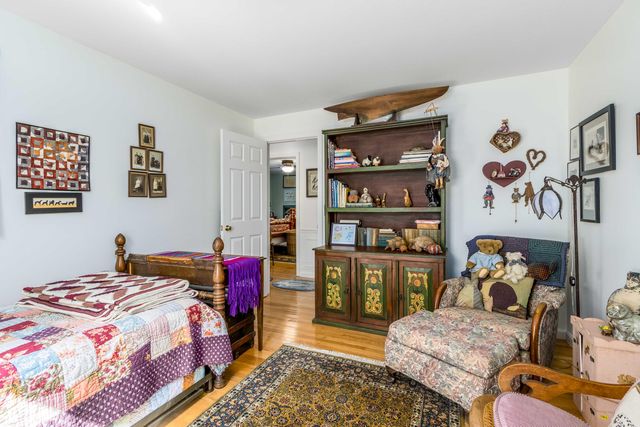 218 Oakmont Road, Yarmouth Port, MA 02675