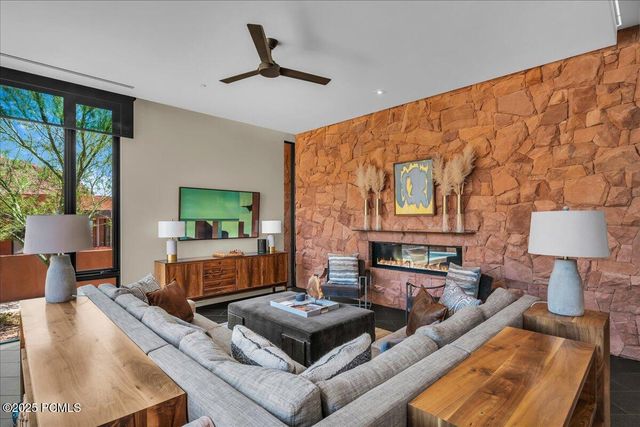 768 Sanctuary Place, Ivins, UT 84738