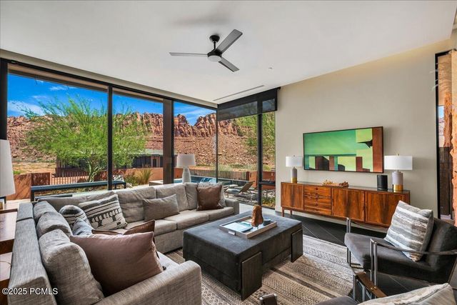 768 Sanctuary Place, Ivins, UT 84738