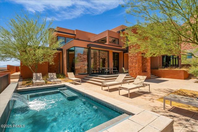 768 Sanctuary Place, Ivins, UT 84738