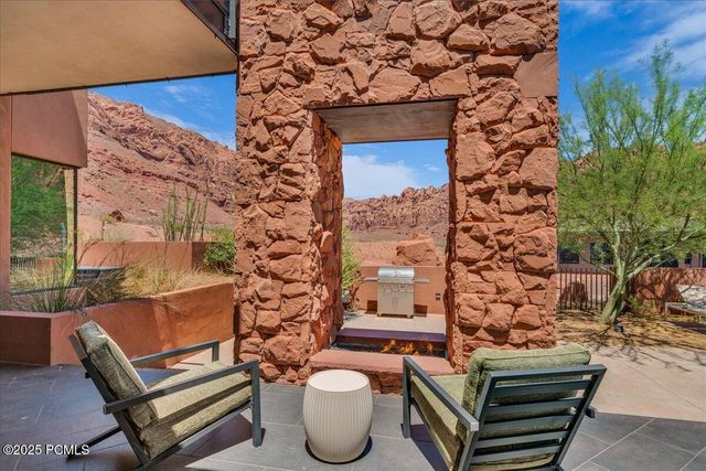 768 Sanctuary Place, Ivins, UT 84738