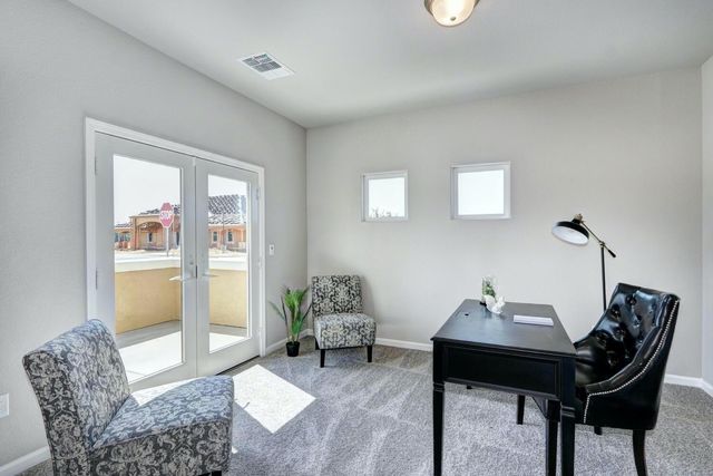 1144 Palmer Rd, Galt, CA 95632